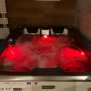 https://2-a-2-hotel-montelimar.hotels-rhonealpes.com